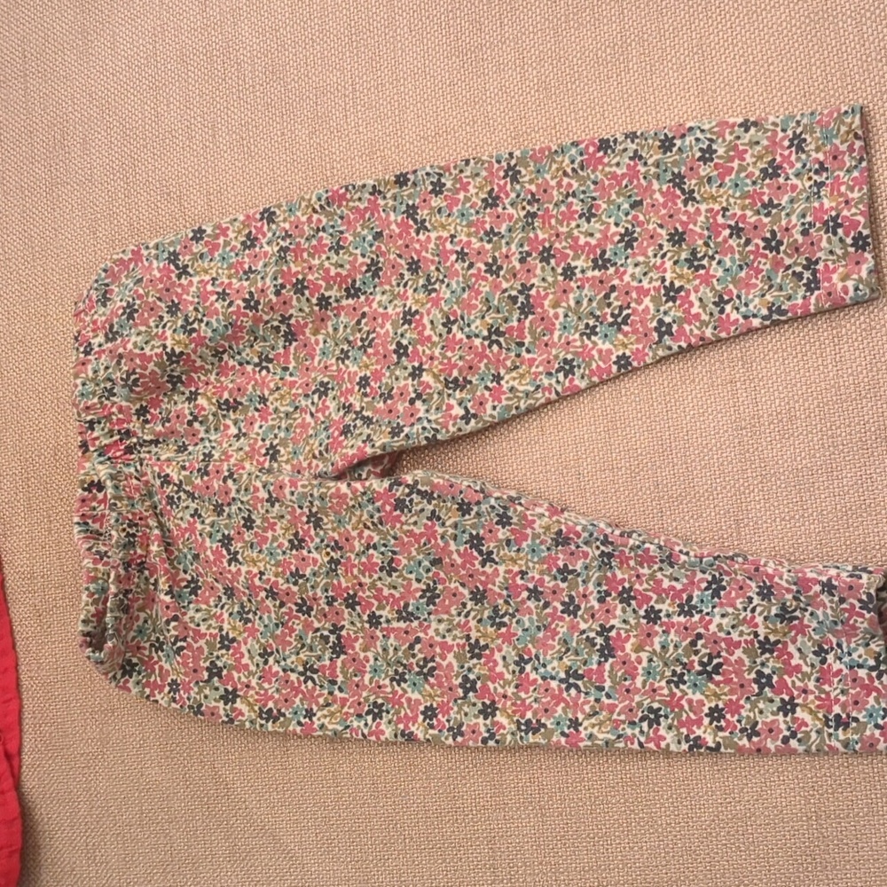 Baby girl bundle - Picture 9 of 9